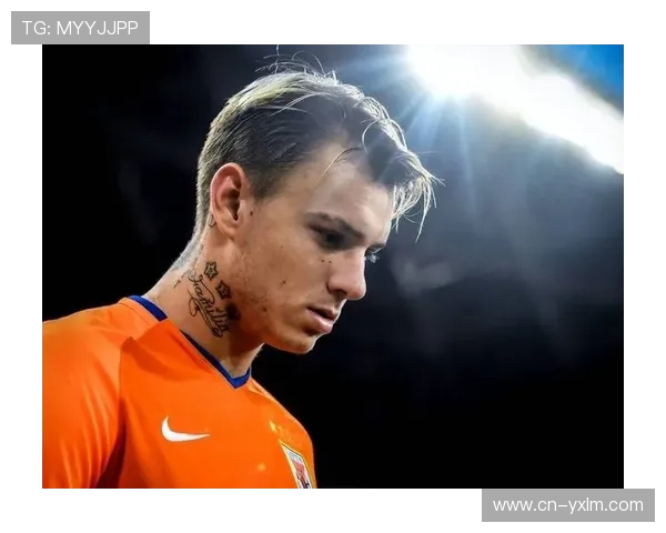 海港外援莱昂纳多谈归化可能性,表示需谨慎对待。